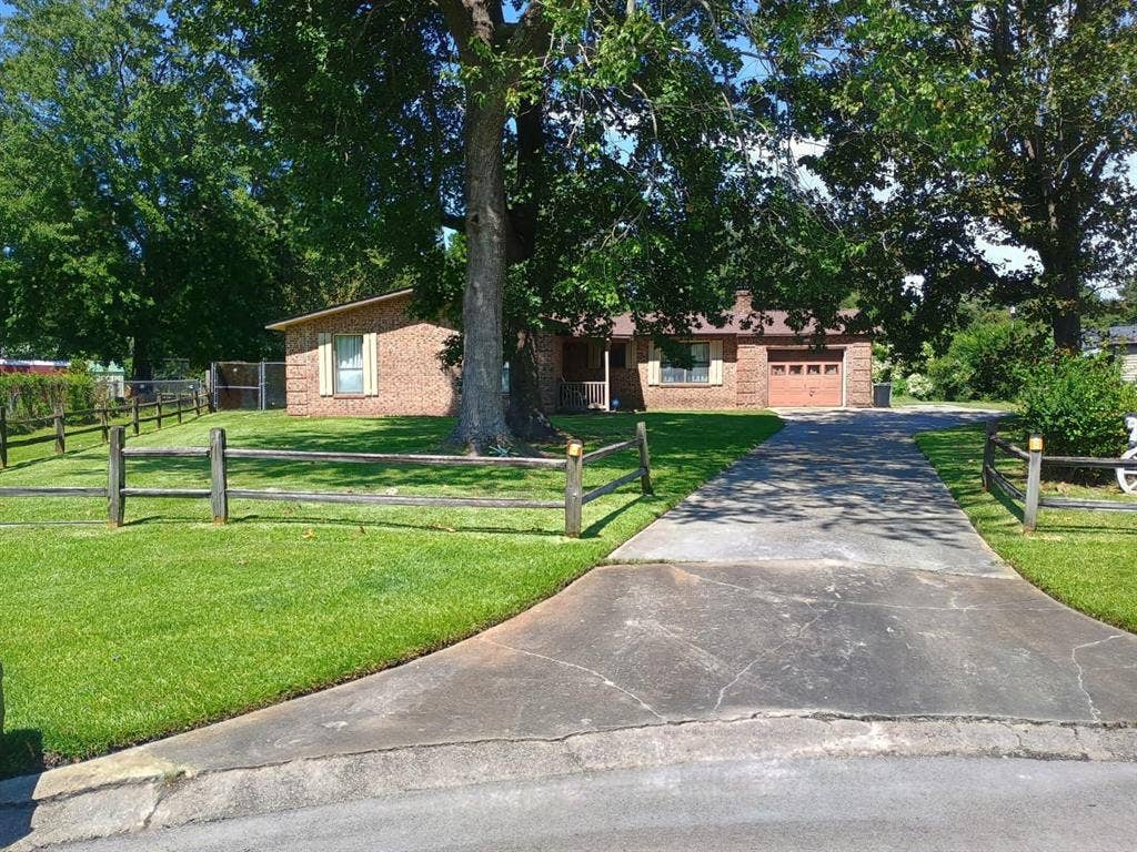 2 BR in Jacksonville