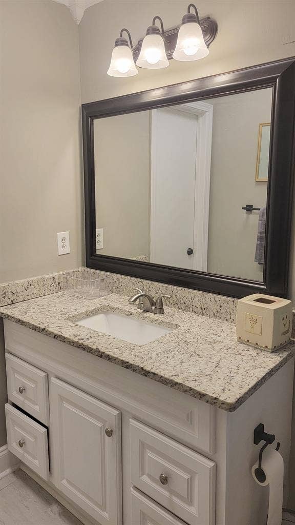 6 BR in College Park