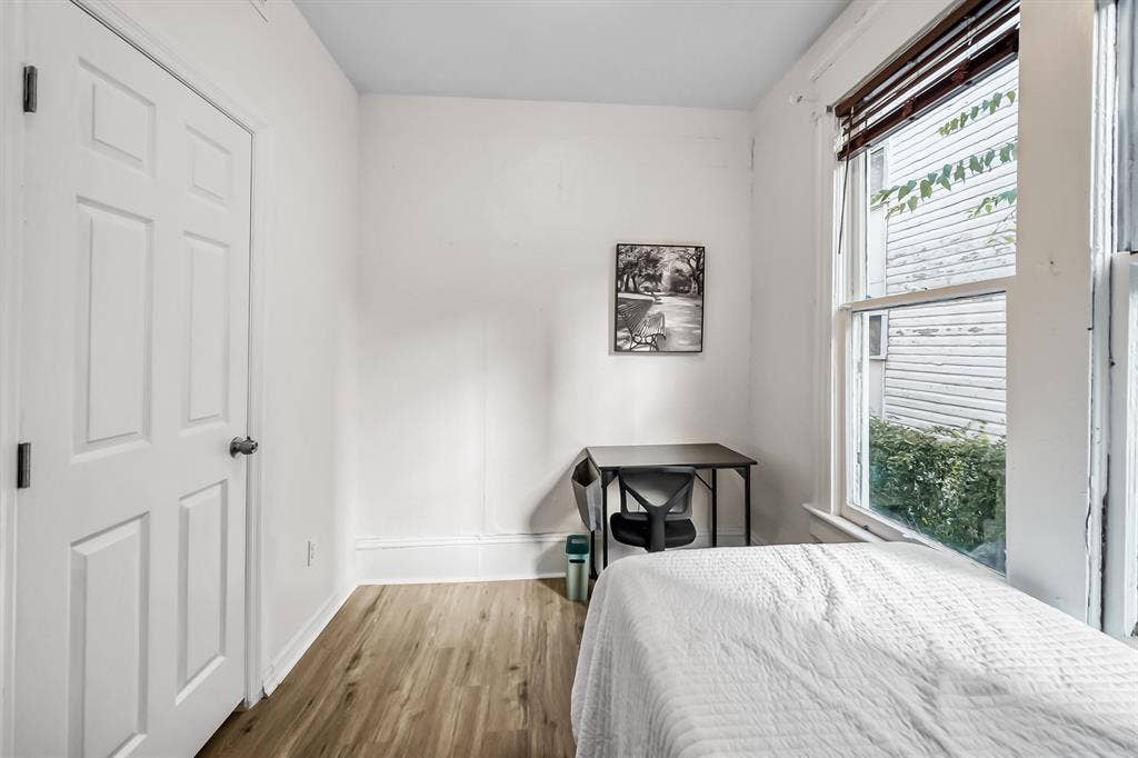 8 BR in Jacksonville