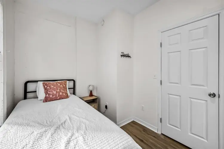 8 BR in Jacksonville