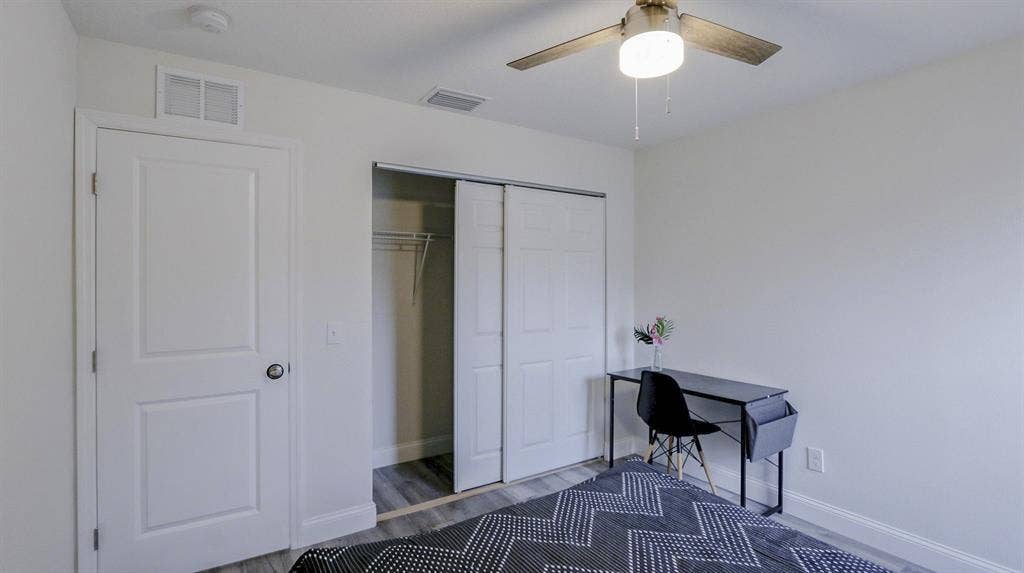 5 BR in Tampa