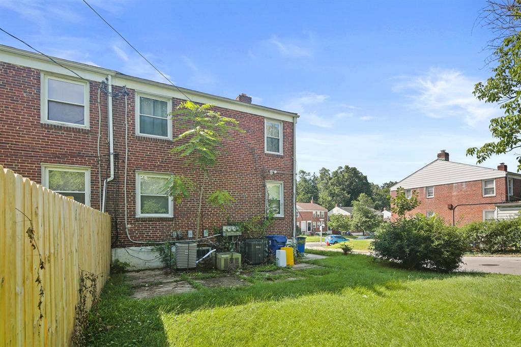 4 BR in Baltimore