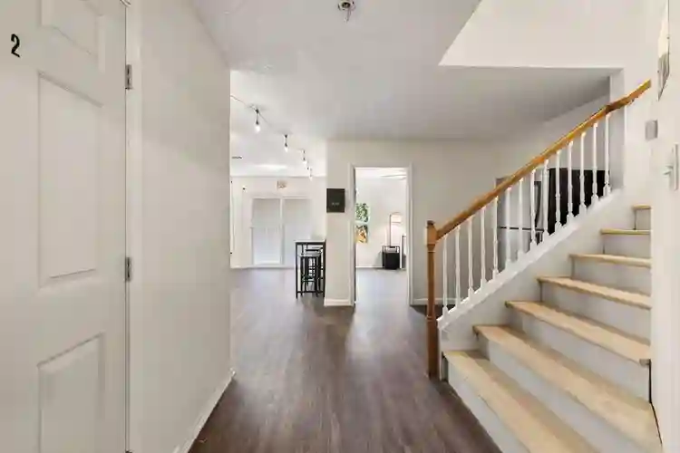 9 BR in Dallas