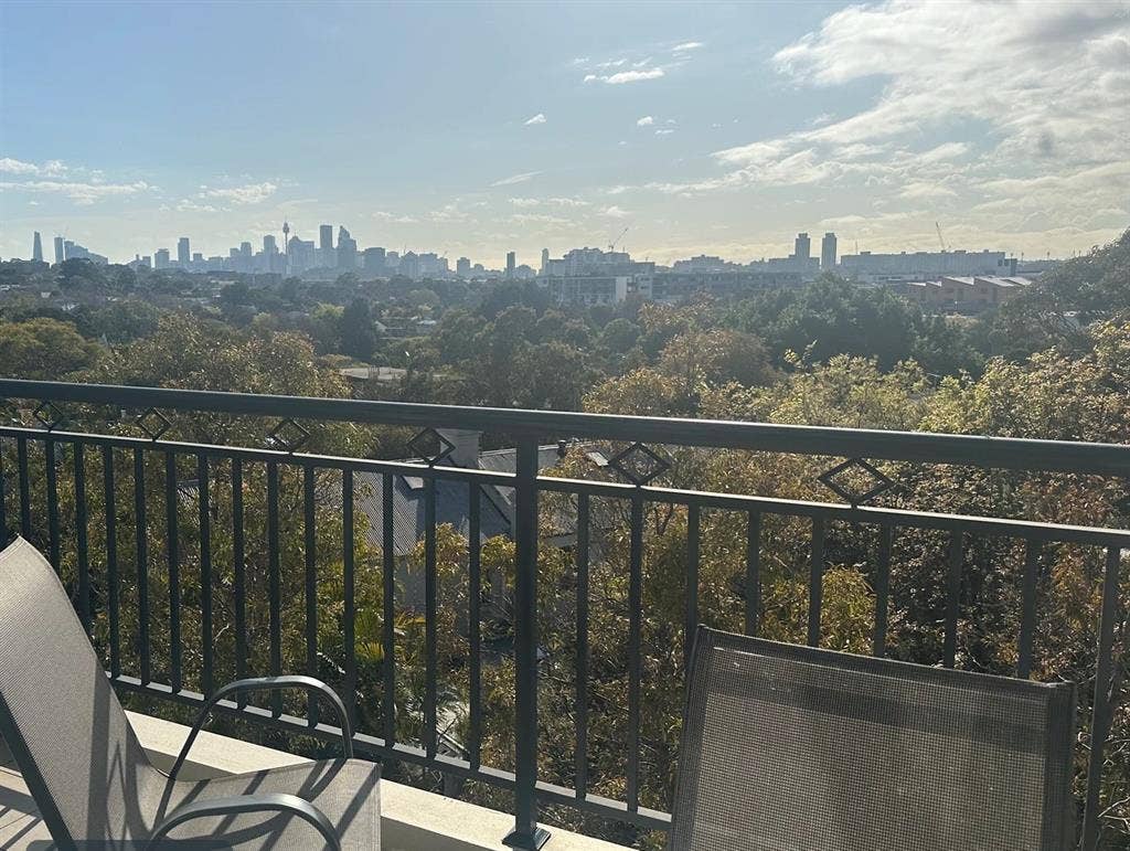 Room in a friendly house