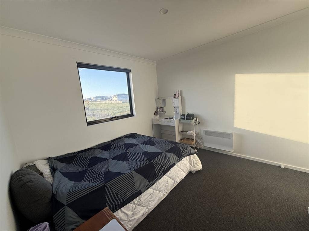 Room for Rent in Greenvale