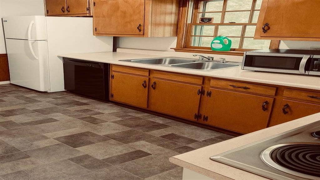 4 BR in Stone Mountain