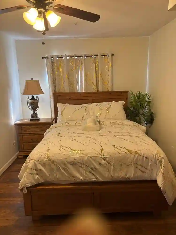 5 BR in Phoenix