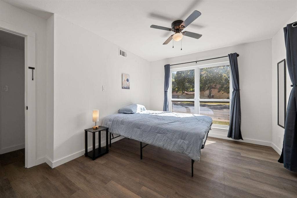 11 BR in Austin