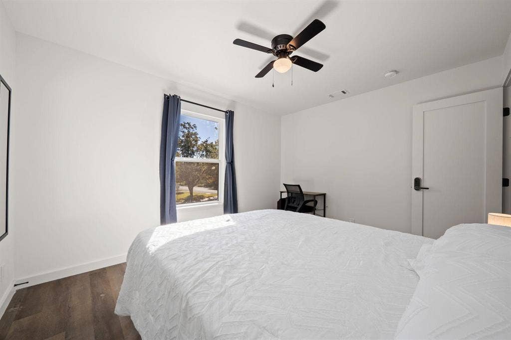 11 BR in Austin