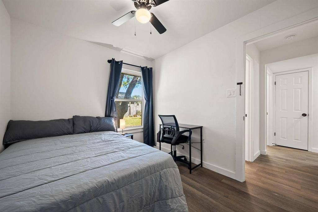 11 BR in Austin