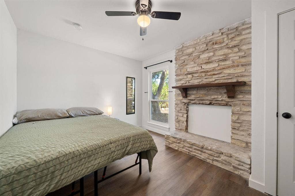 11 BR in Austin