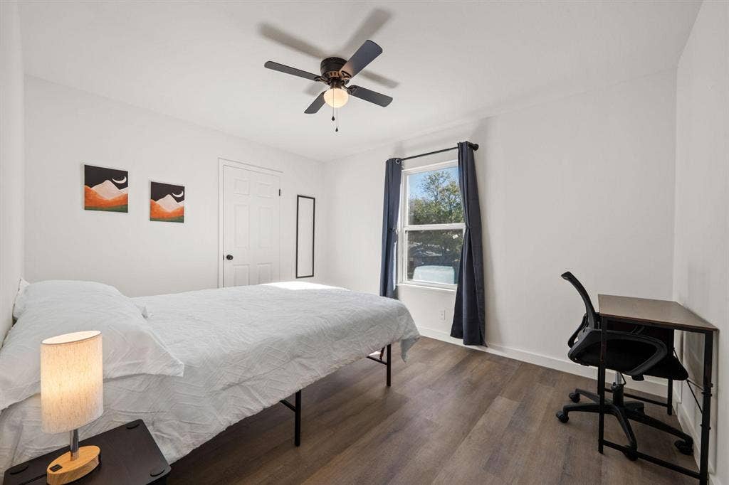 11 BR in Austin