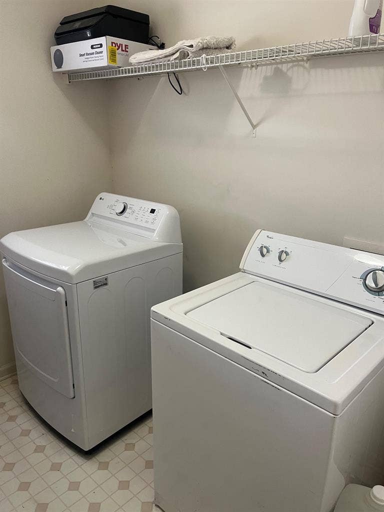 2 BR in Snellville