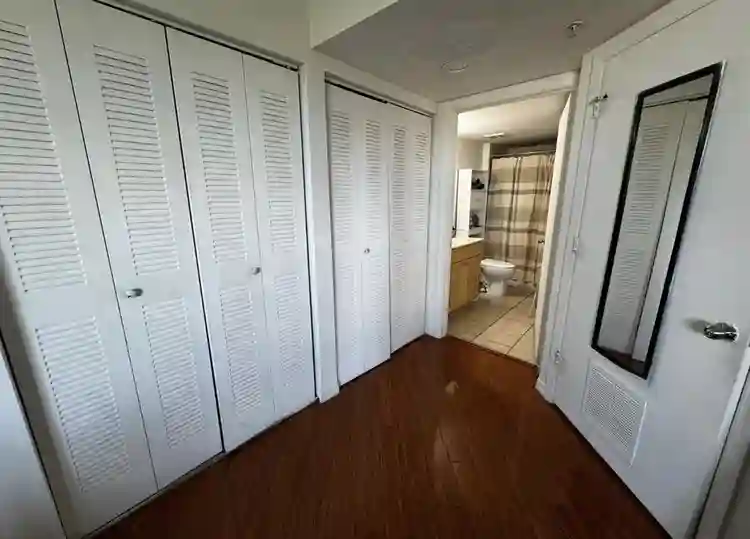 Master bedroom for rent