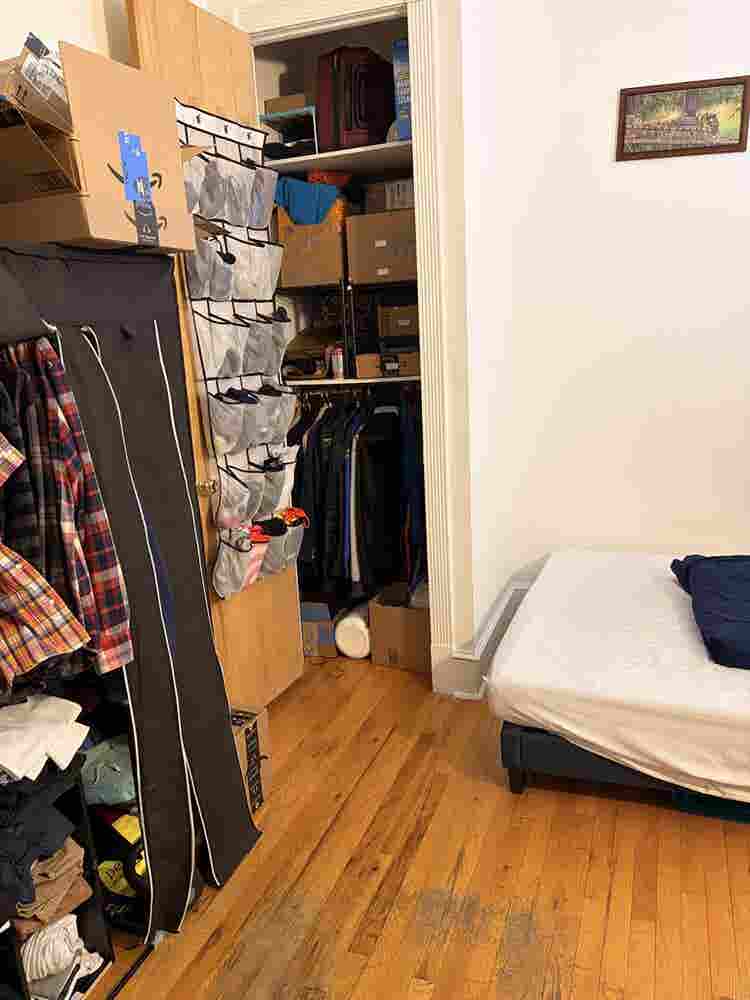 Spacious Room available