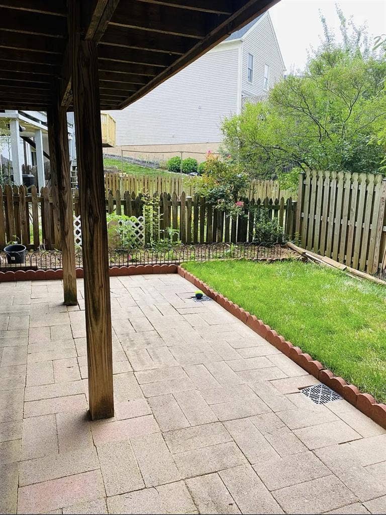 Room for rent Germantown