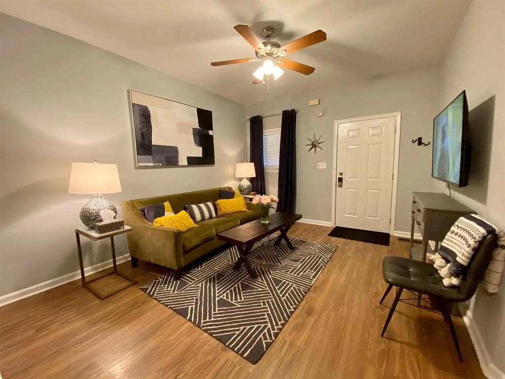 4 BR in Atlanta