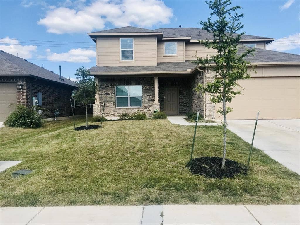 Private room for rent in good place