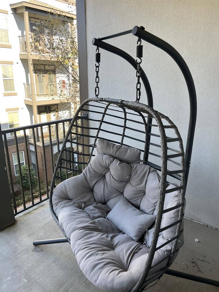 Fully Furnished 1 Bd Apt SUBLET