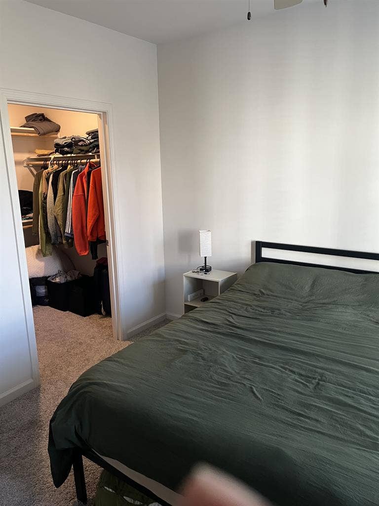 Fully Furnished 1 Bd Apt SUBLET
