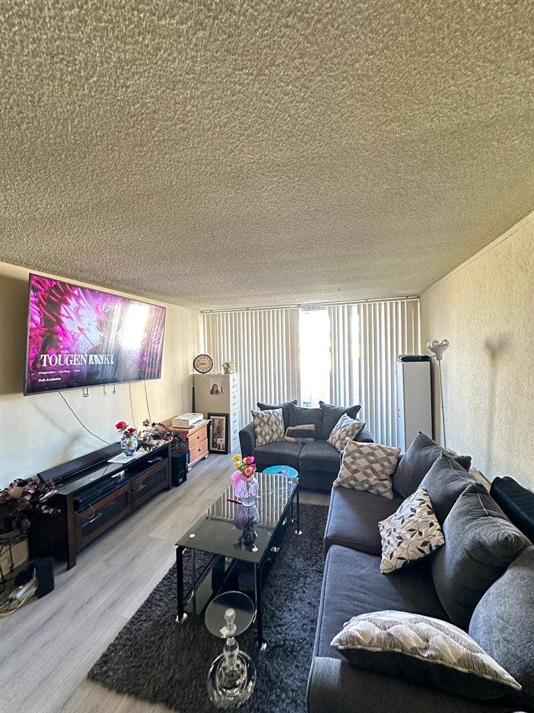 Private Room and Bathroom