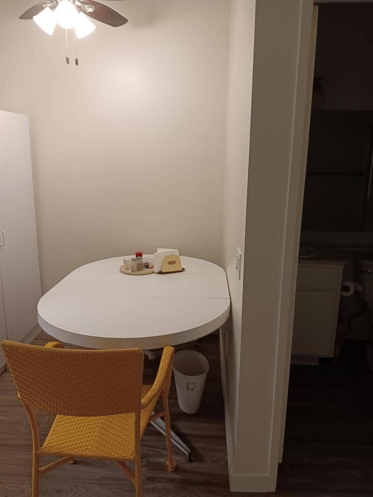 Room for rent, + apartment