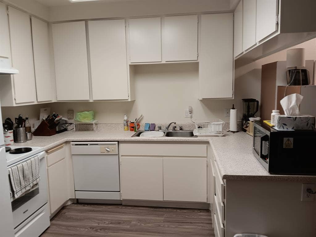 Room for rent, + apartment