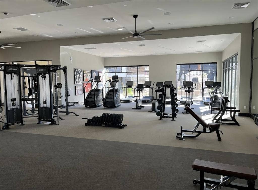 Room for rent in Mesa, AZ!