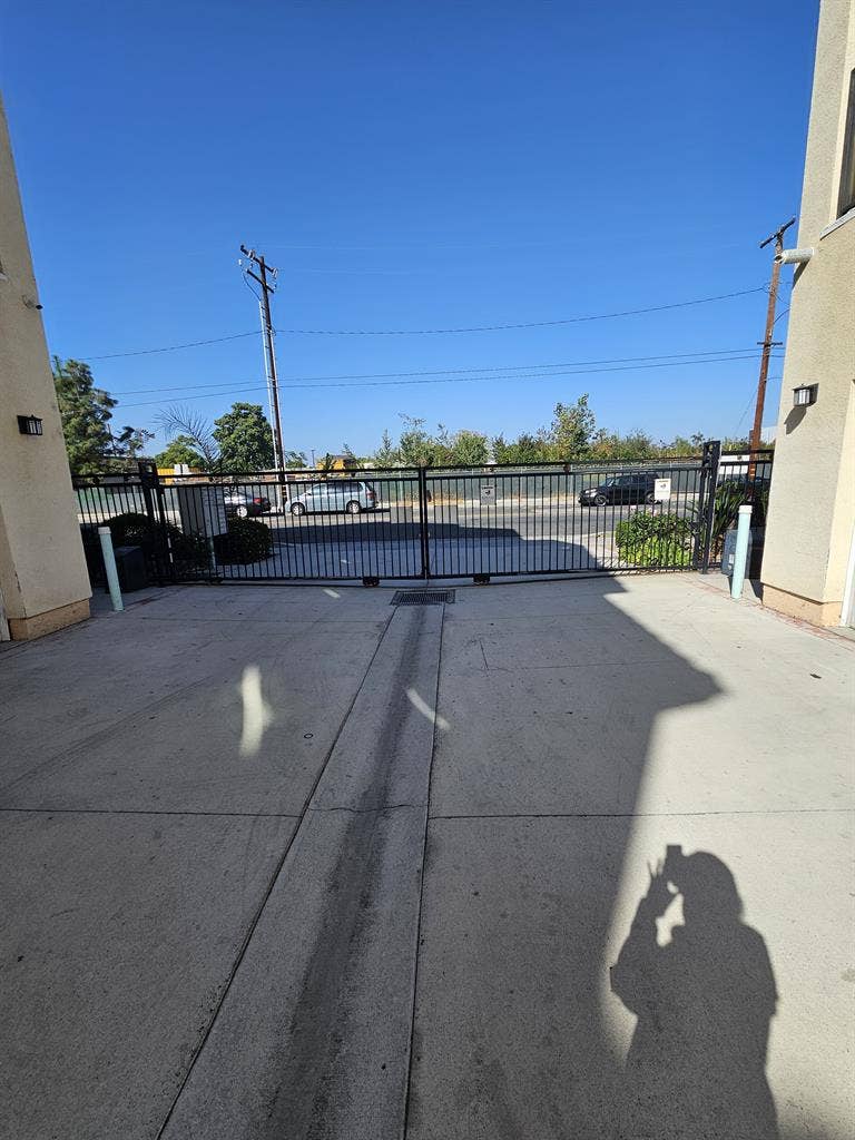 B,Placentia, Female Only, $/m