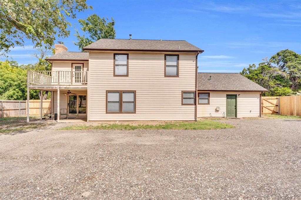 8 BR in Midlothian