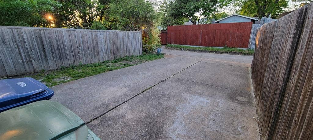 5 BR in Garland