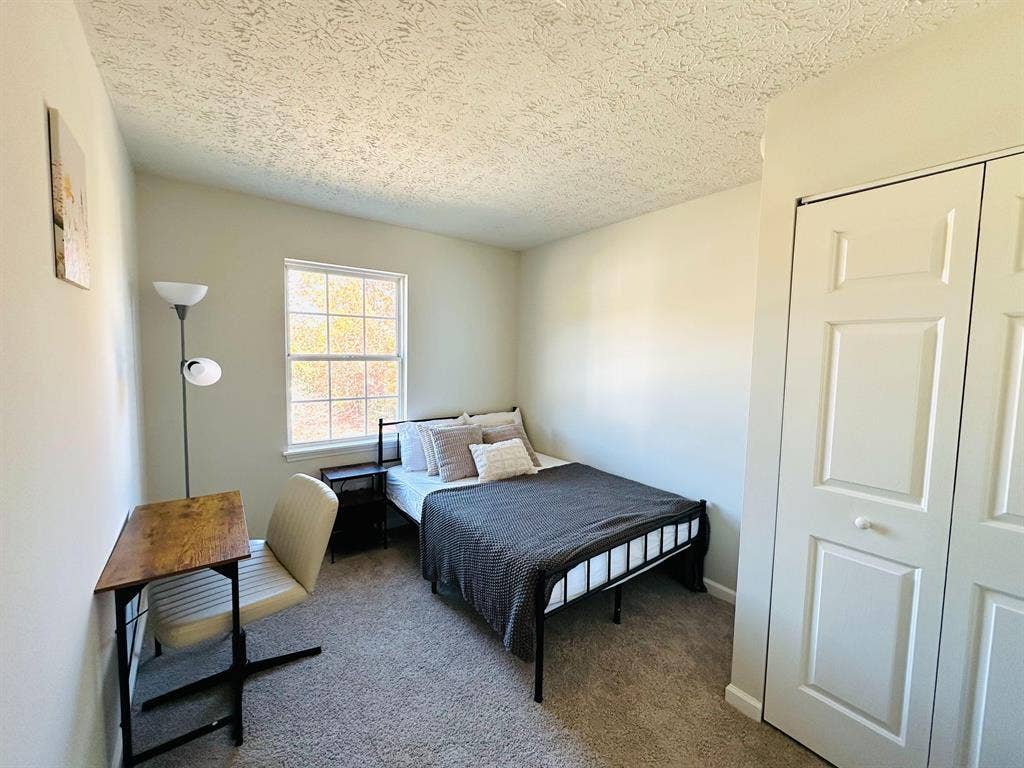 7 BR in Raleigh