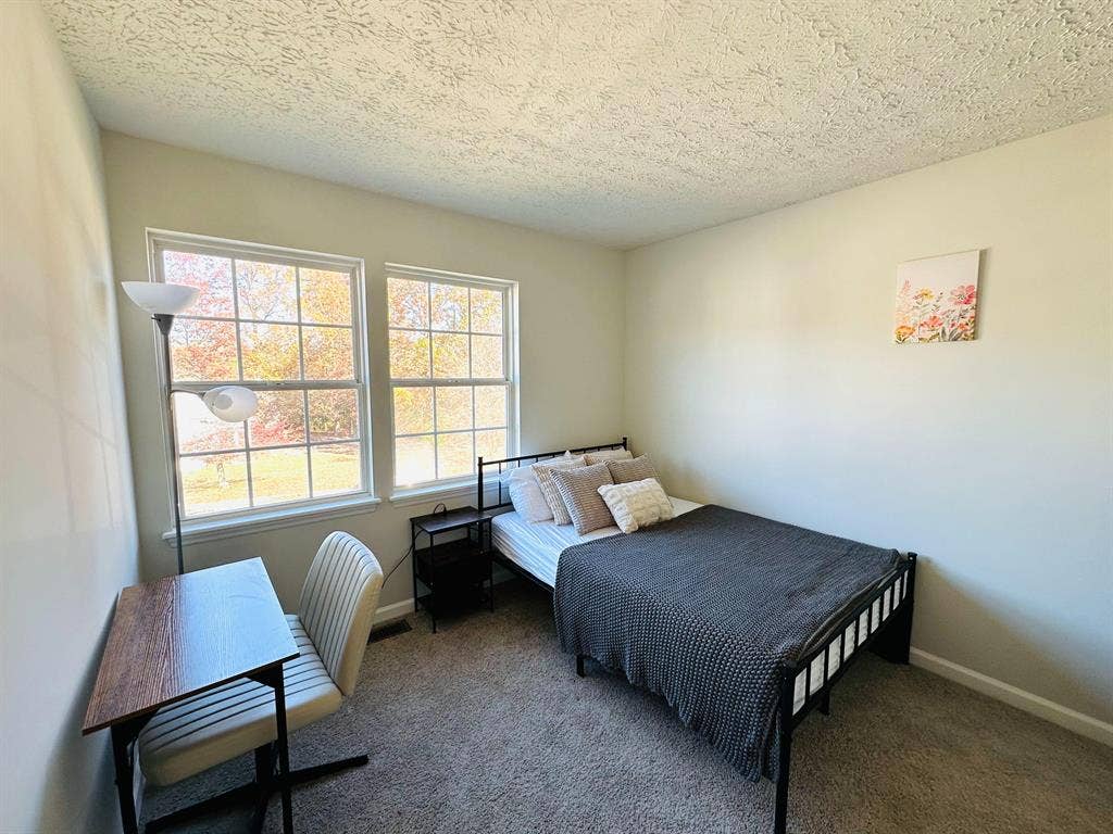7 BR in Raleigh