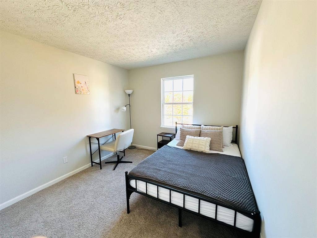 7 BR in Raleigh