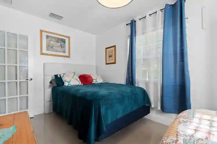 3 BR in Hallandale Beach