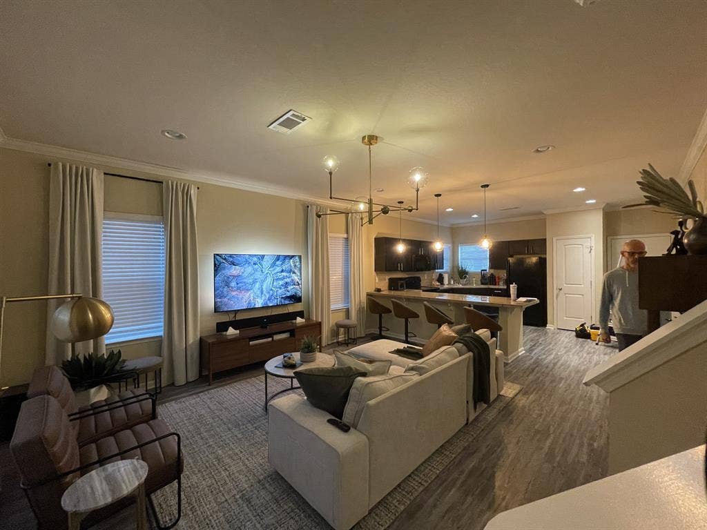 $3k to take over lease