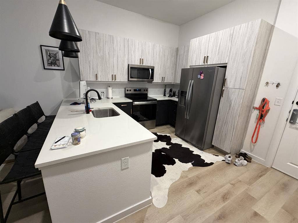 Lease takeover in Mueller!