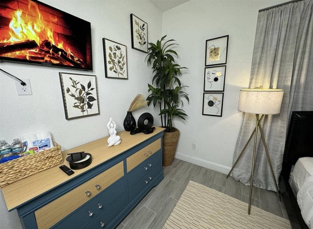 Furnished Room for Rent