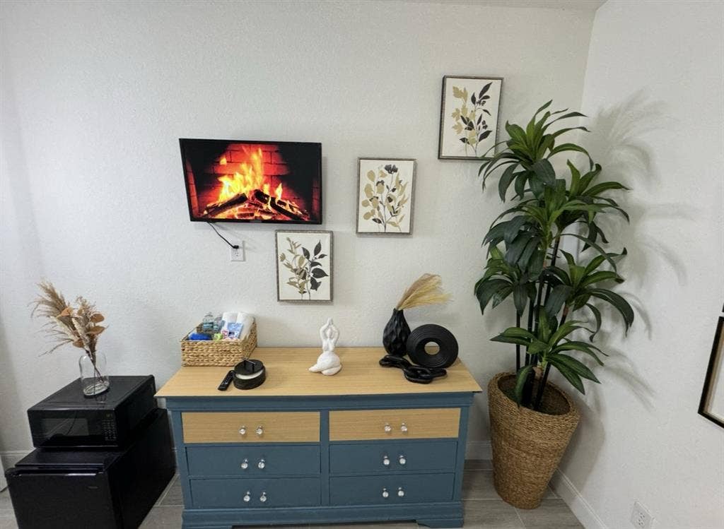 Furnished Room for Rent