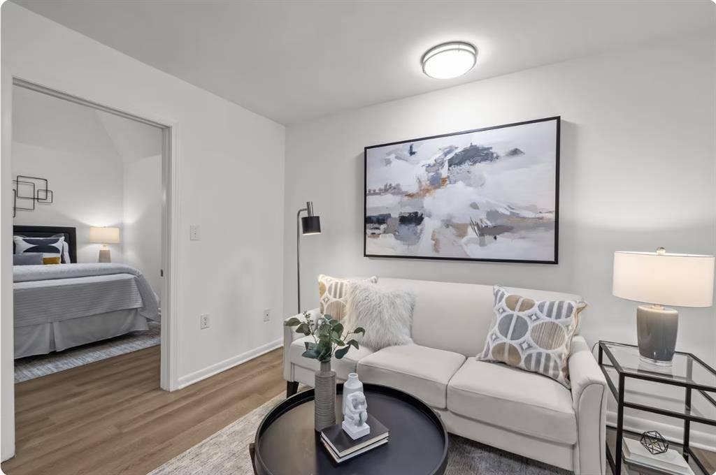 Subleasing 1 bedroom unit