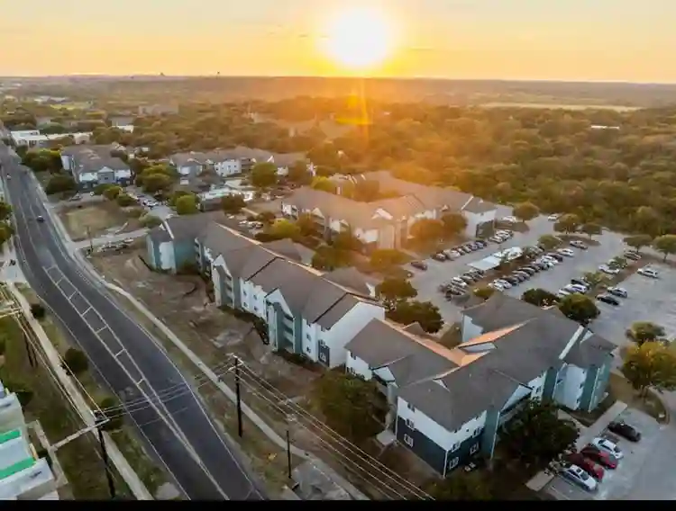 Lease Takeover The Outpost