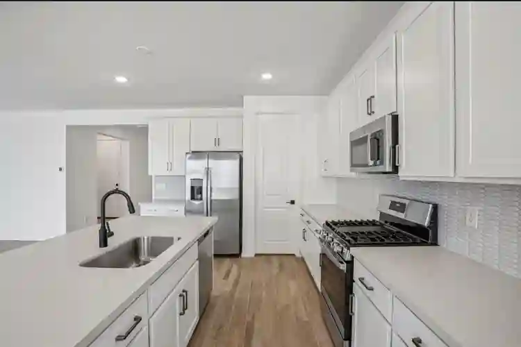 Room/Private Bathroom Util Inc