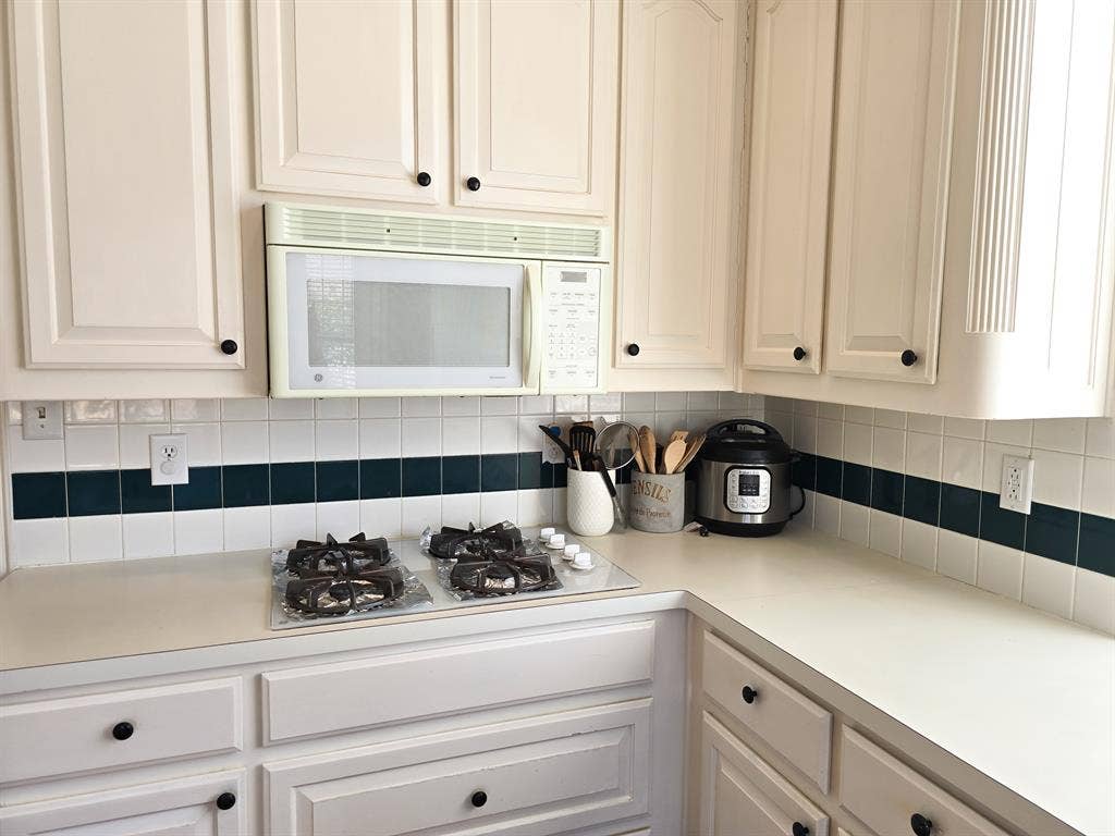 Bright, Sunny, Spacious Home PLANO