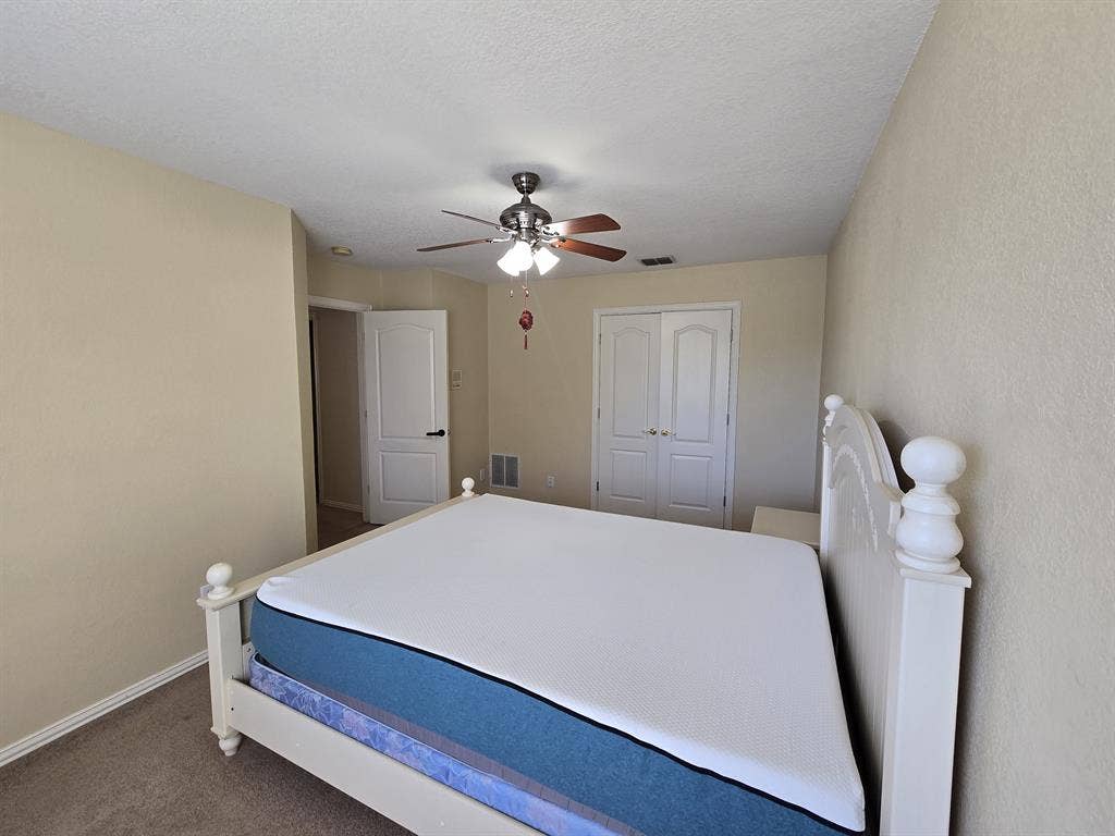 Bright, Sunny, Spacious Home PLANO