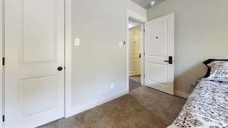 4 BR in Dallas
