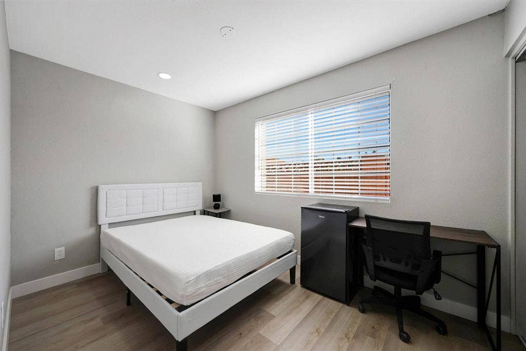 11 BR in Phoenix