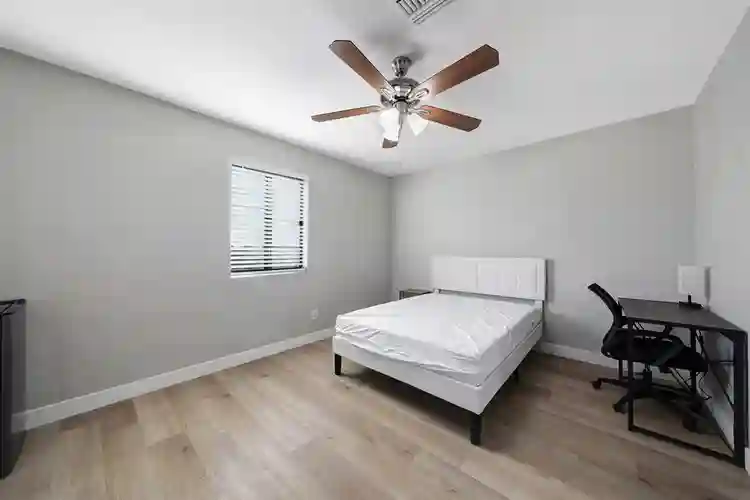 11 BR in Phoenix