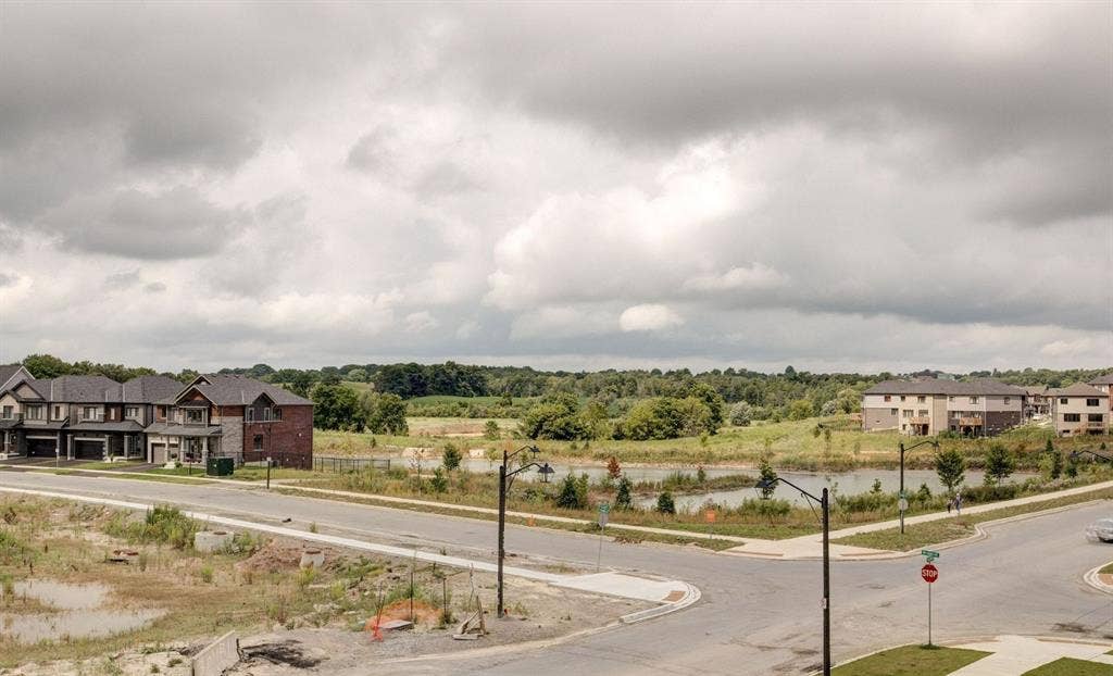 3 spacious bedrooms |  bathrooms