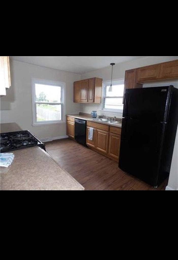 Single Room Rental Monaca