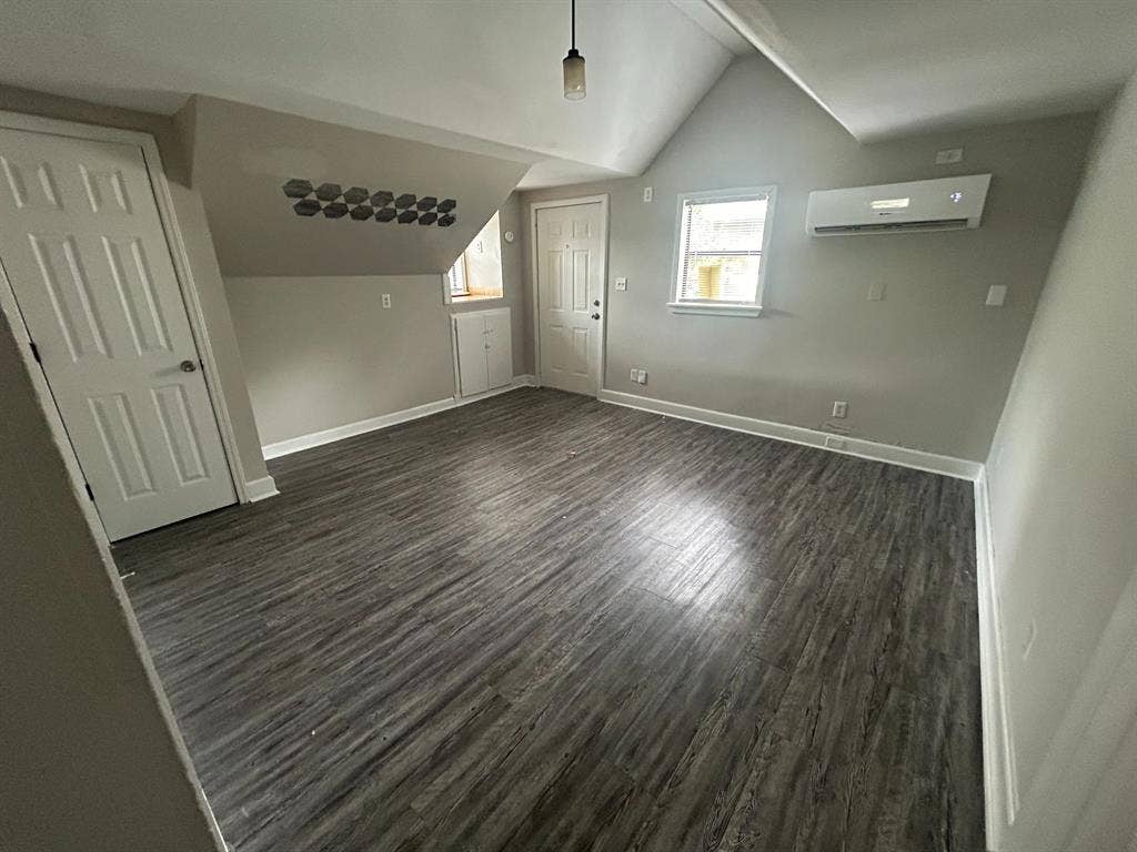 2 BR in Charlotte